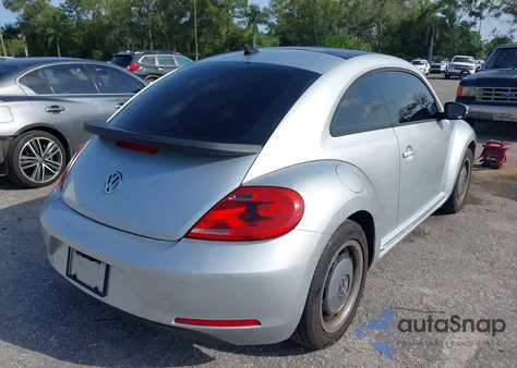 2012 Volkswagen Beetle 2.5L из США, поврежденный, VIN 3VWJP7AT3CM646293